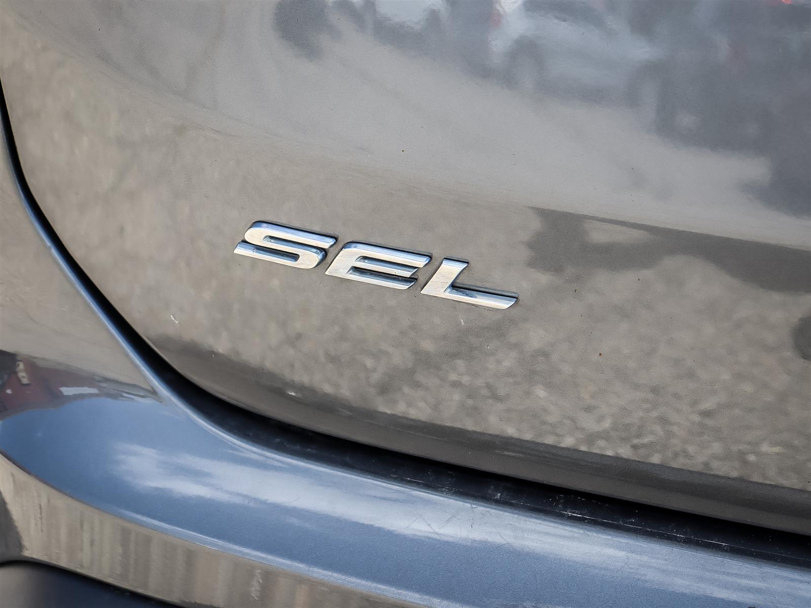 used 2022 Ford Edge car