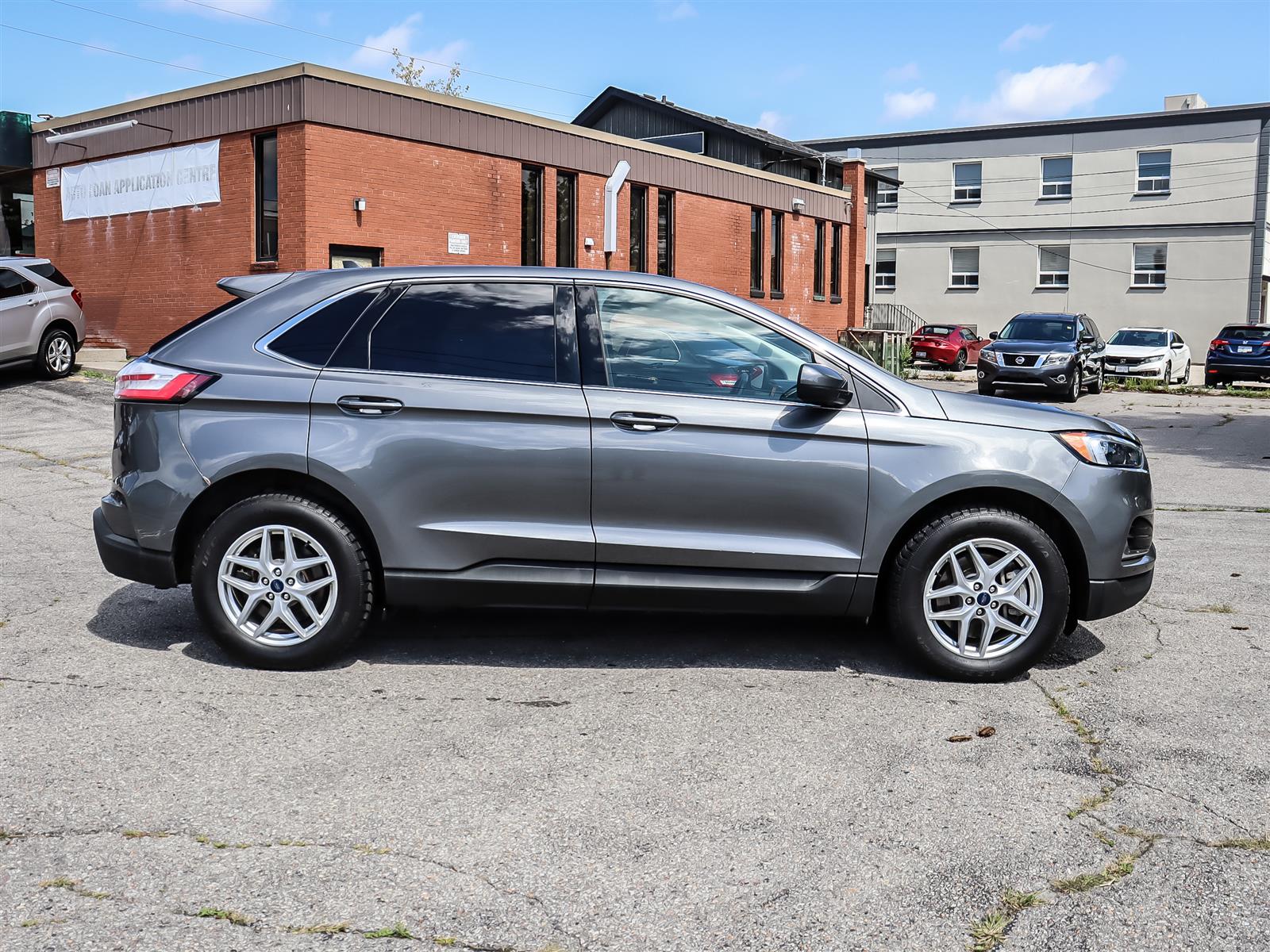 used 2022 Ford Edge car