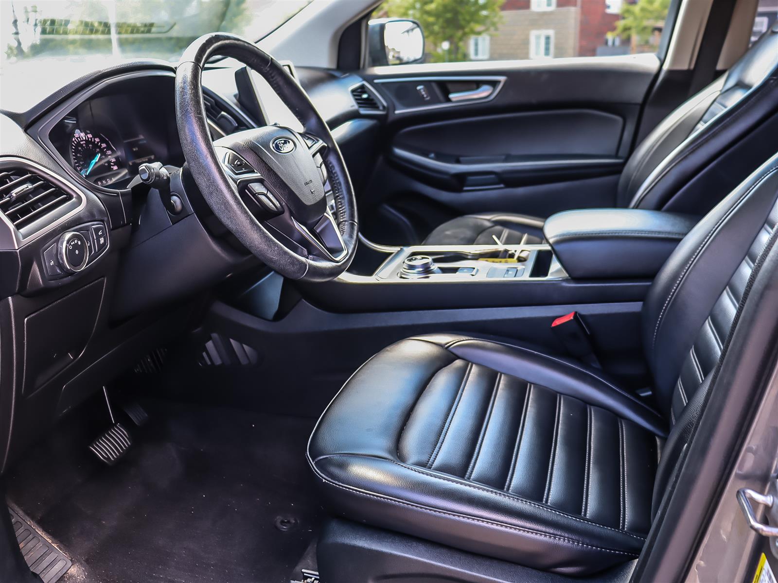 used 2022 Ford Edge car