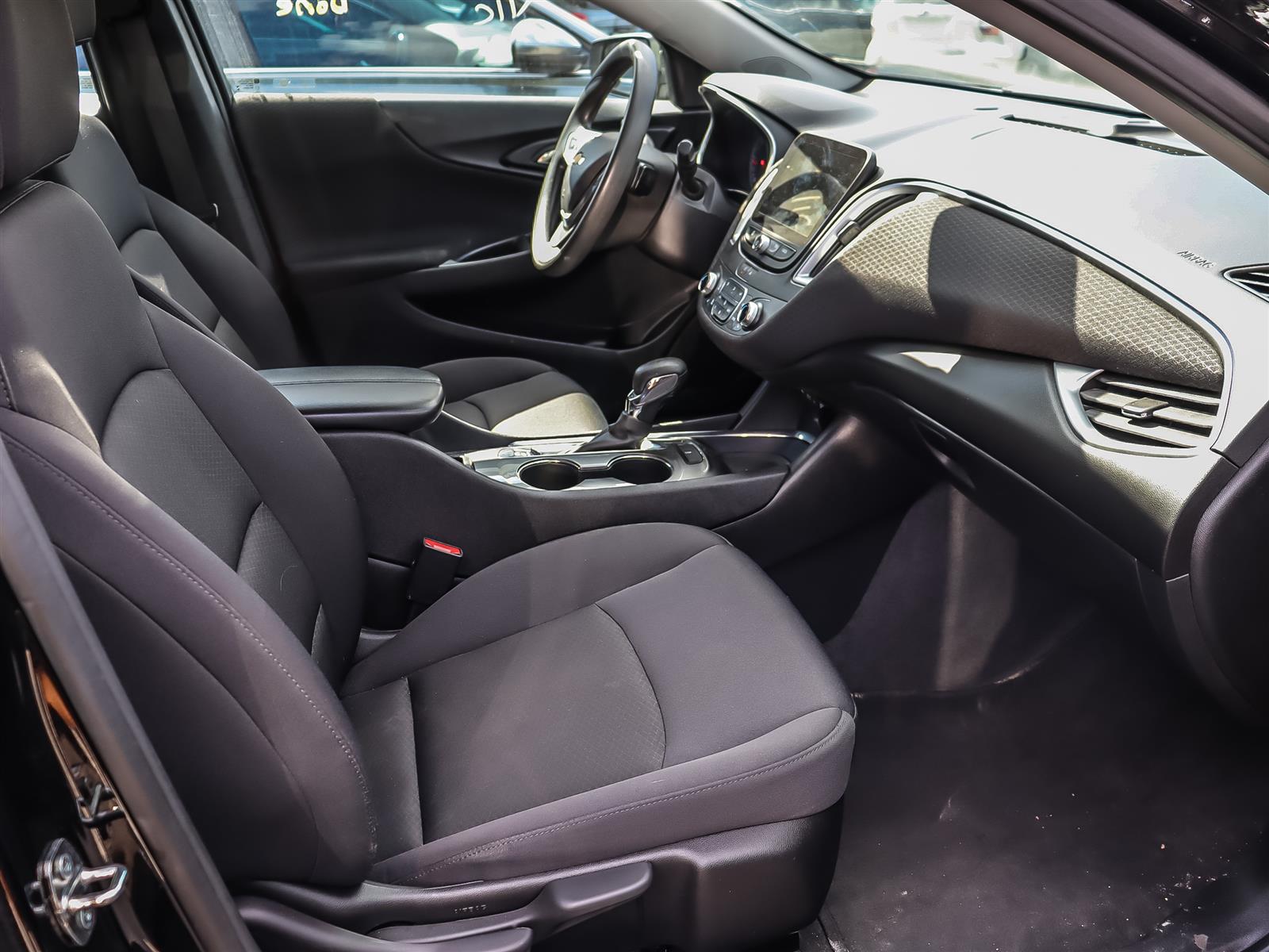 used 2023 Chevrolet Malibu car