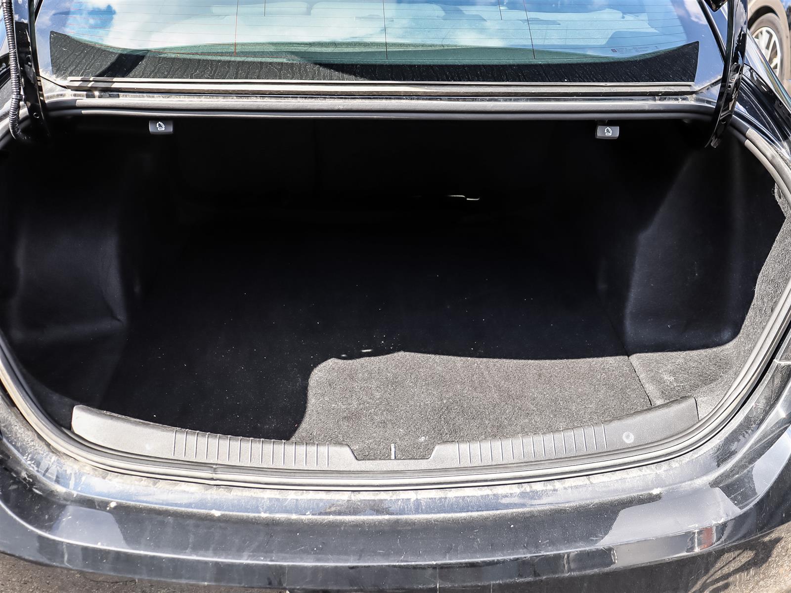 used 2023 Chevrolet Malibu car
