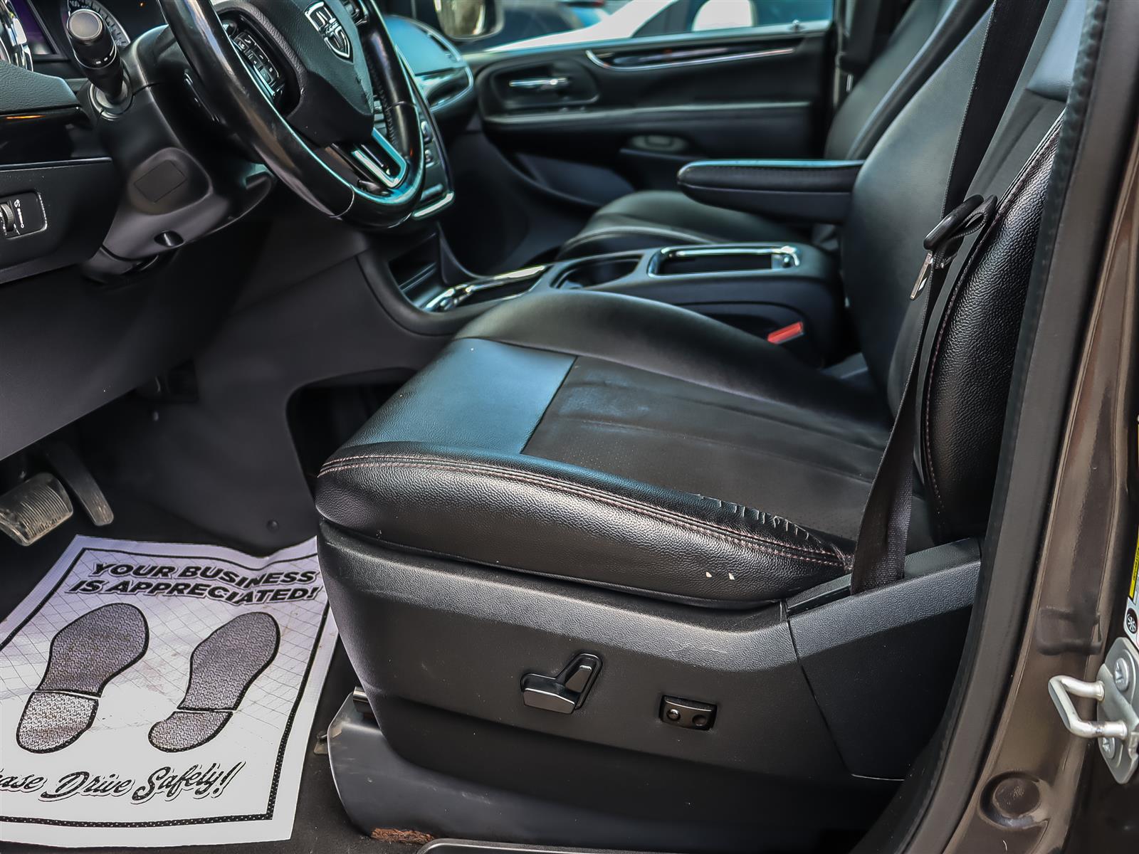 used 2020 Dodge Grand Caravan car