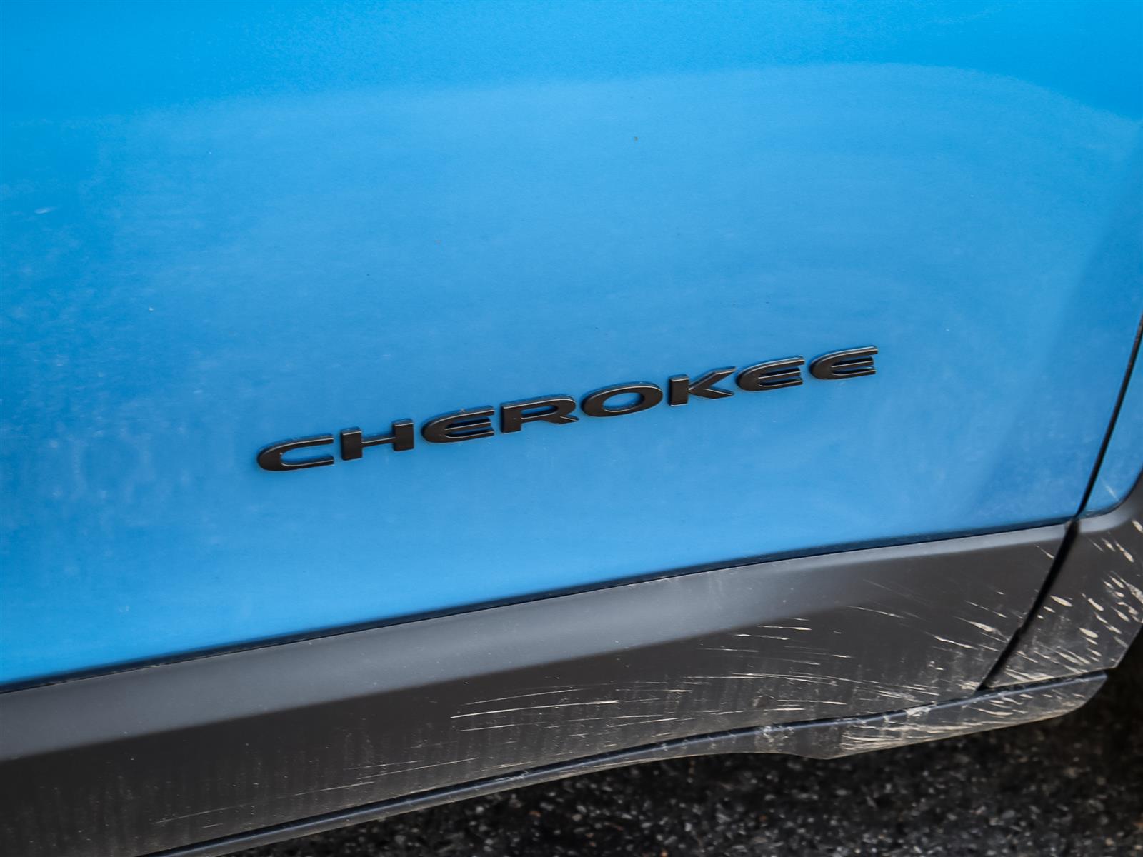 used 2017 Jeep Cherokee car