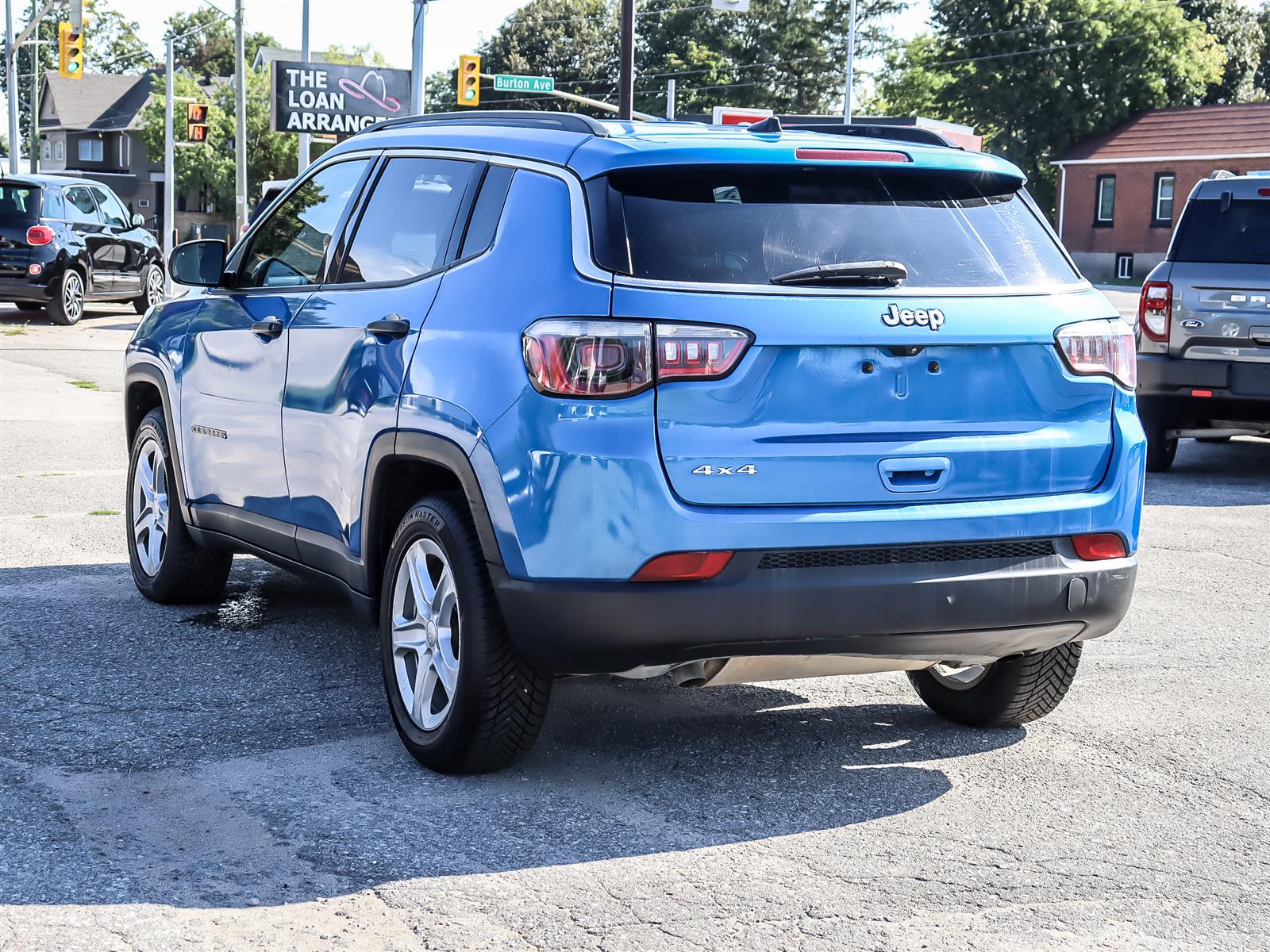 used 2023 Jeep Compass car