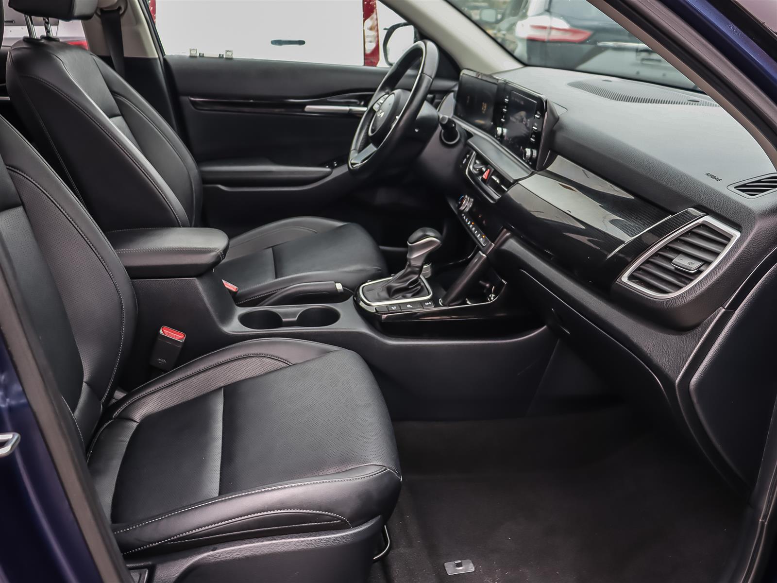 used 2024 Kia Seltos car