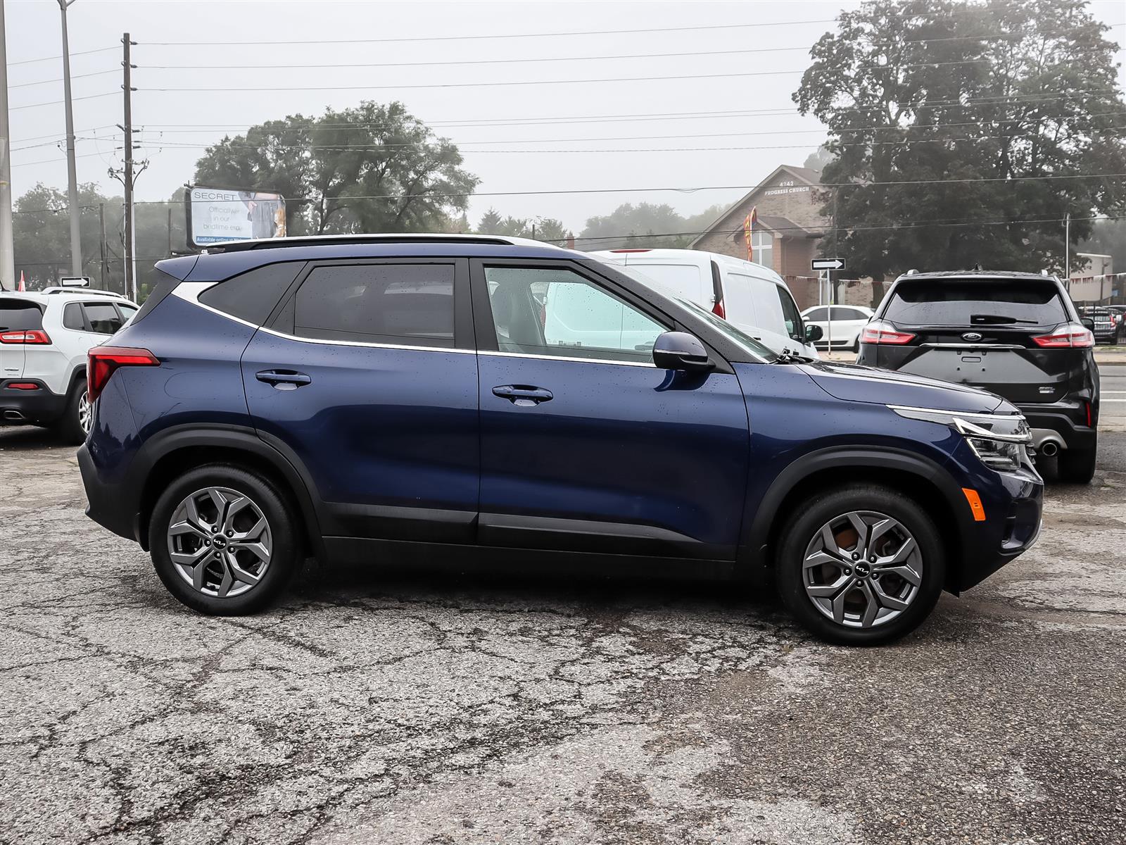 used 2024 Kia Seltos car