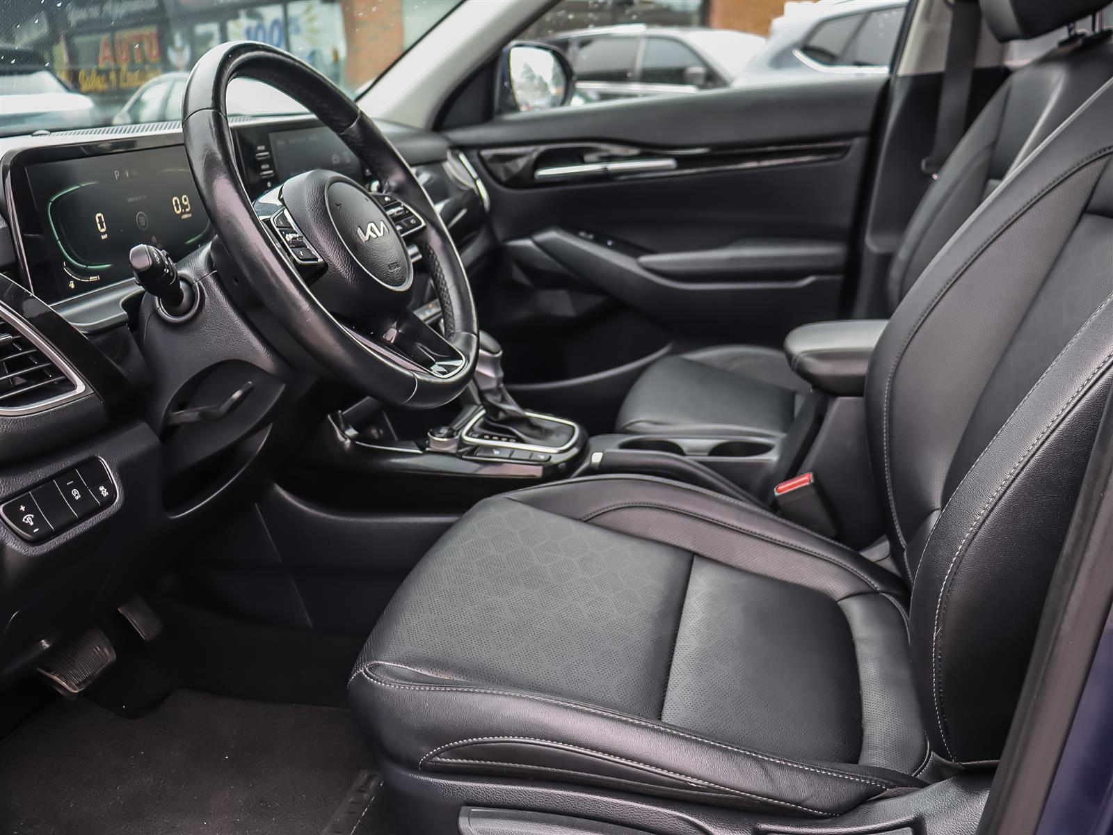 used 2024 Kia Seltos car