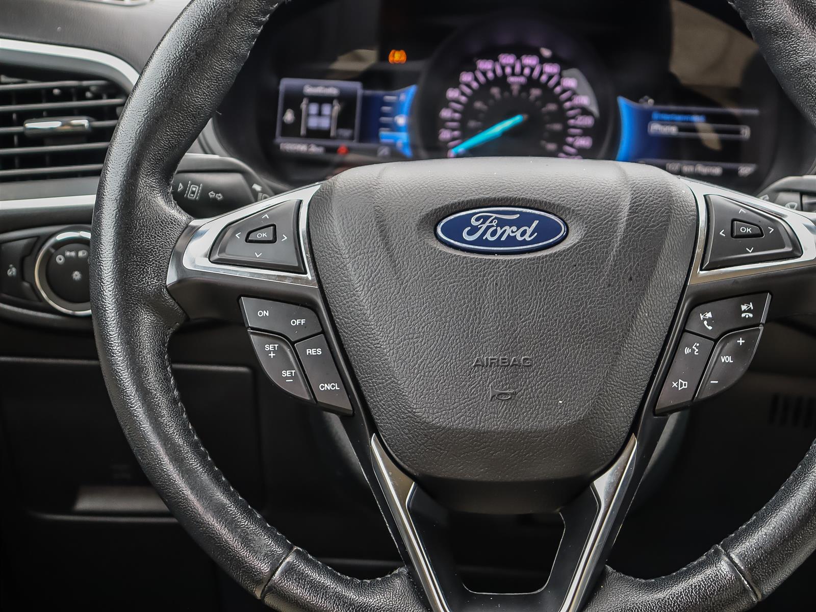 used 2022 Ford Edge car