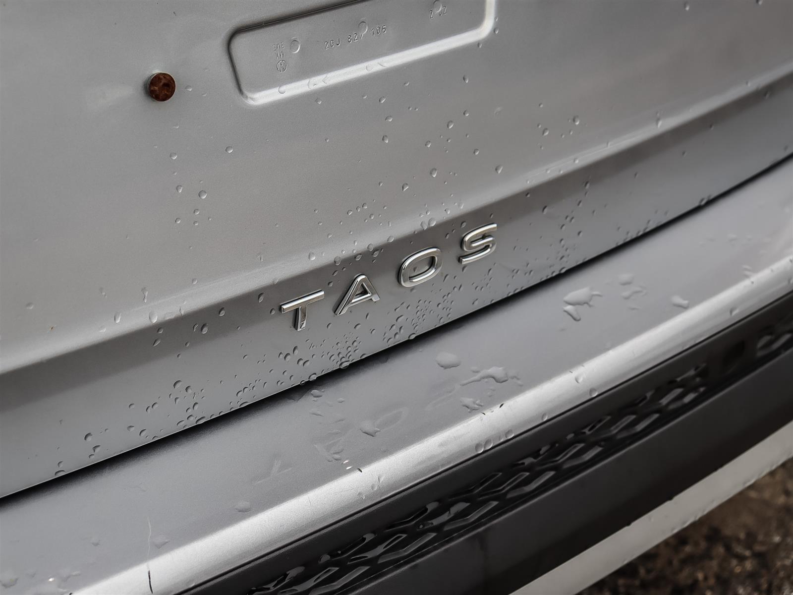 used 2022 Volkswagen Taos car