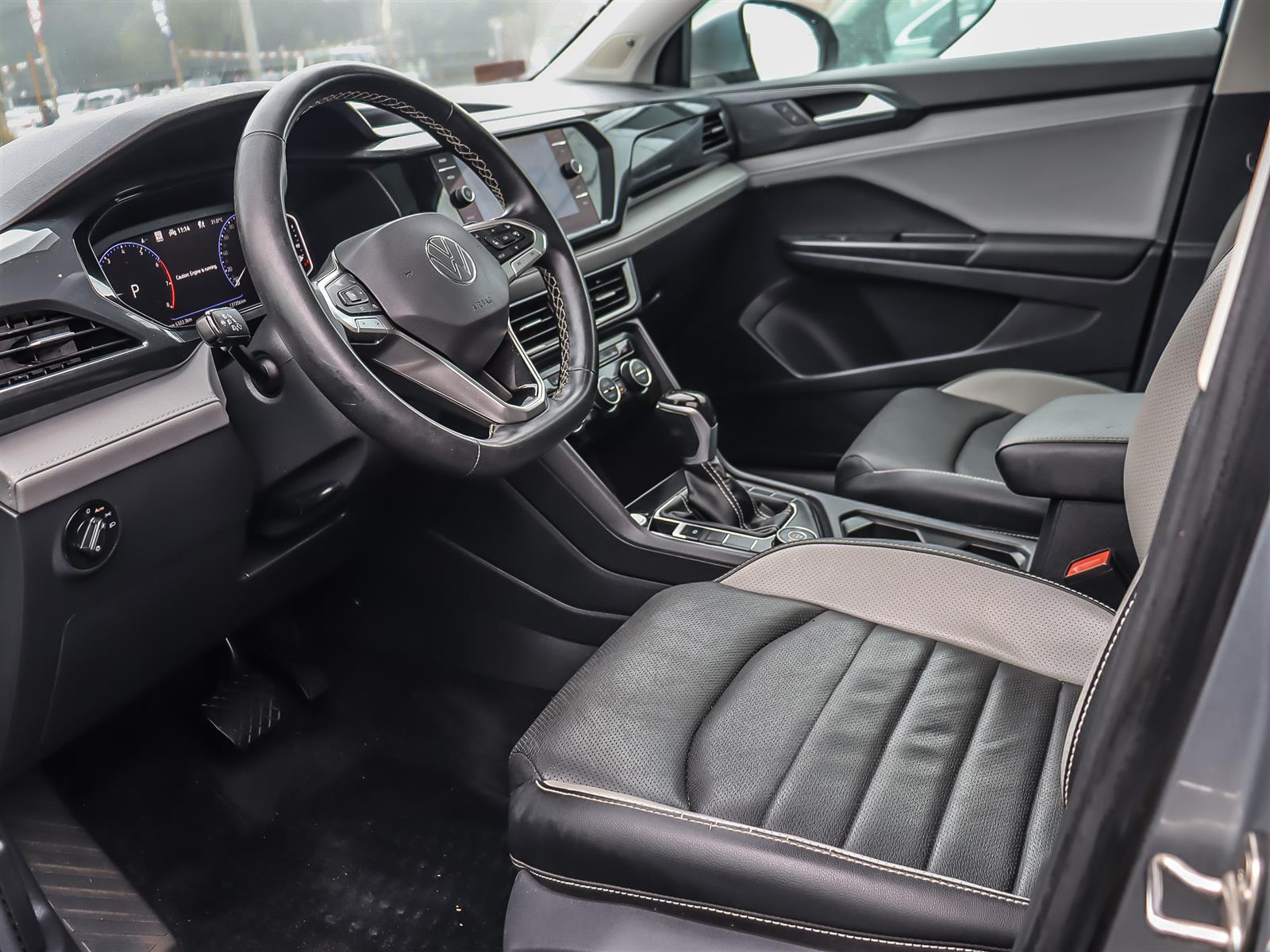 used 2022 Volkswagen Taos car
