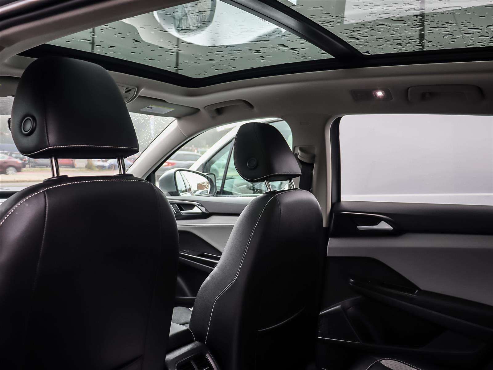used 2022 Volkswagen Taos car