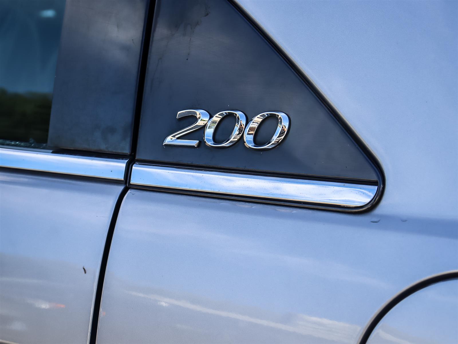 used 2014 Chrysler 200 car