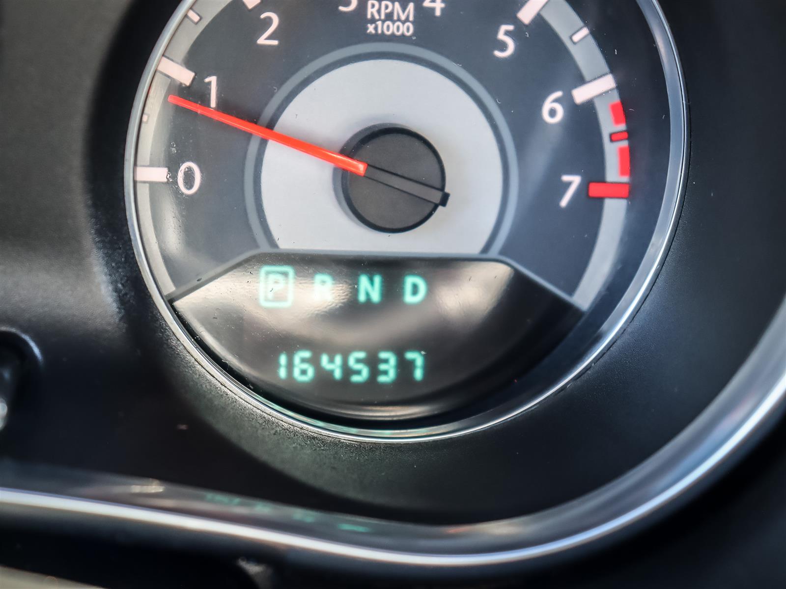 used 2014 Chrysler 200 car