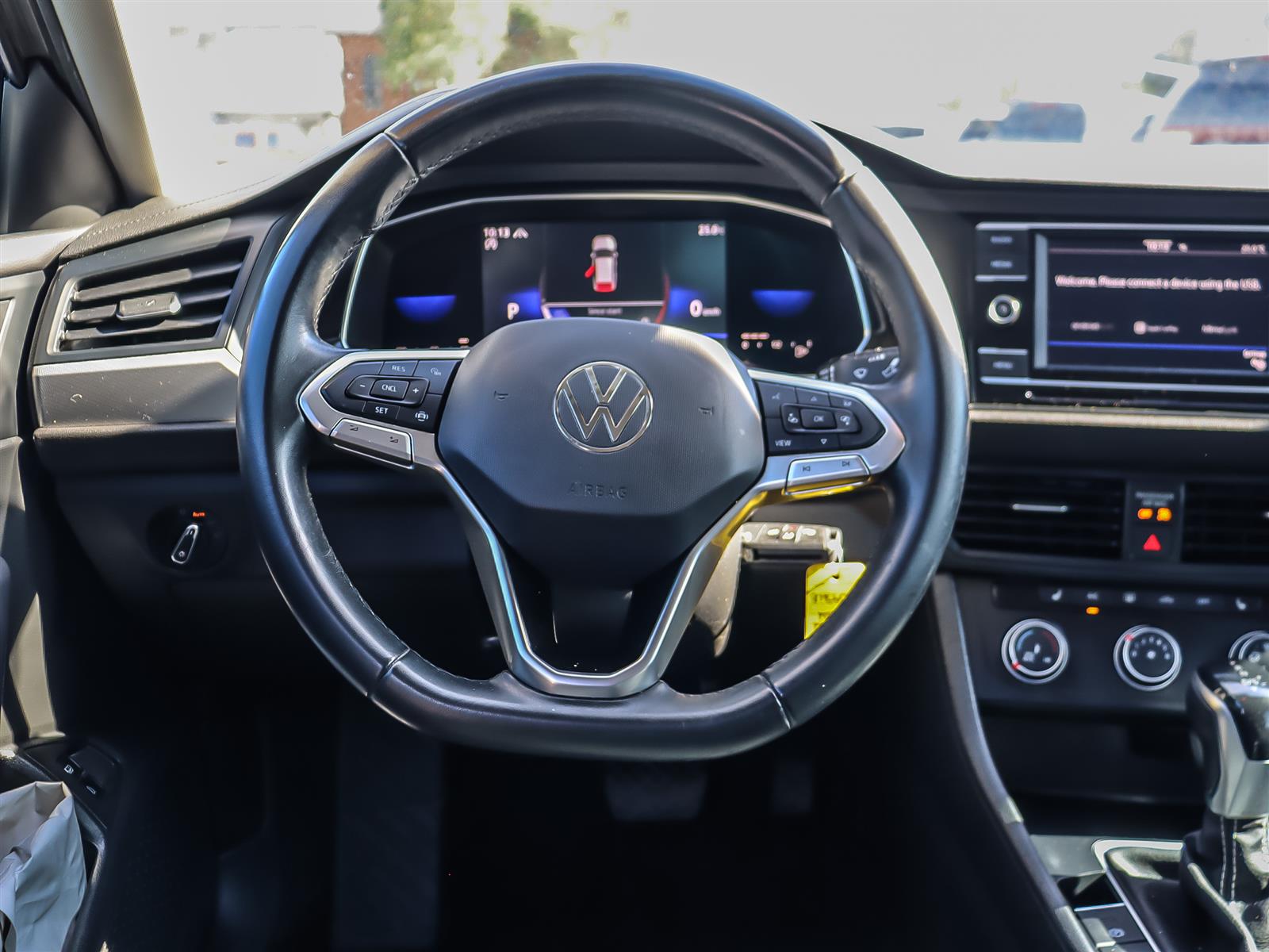 used 2023 Volkswagen Jetta car