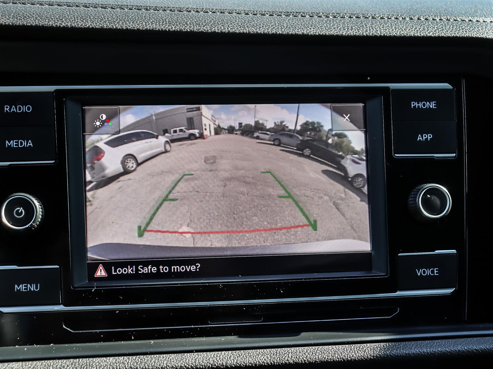 used 2023 Volkswagen Jetta car