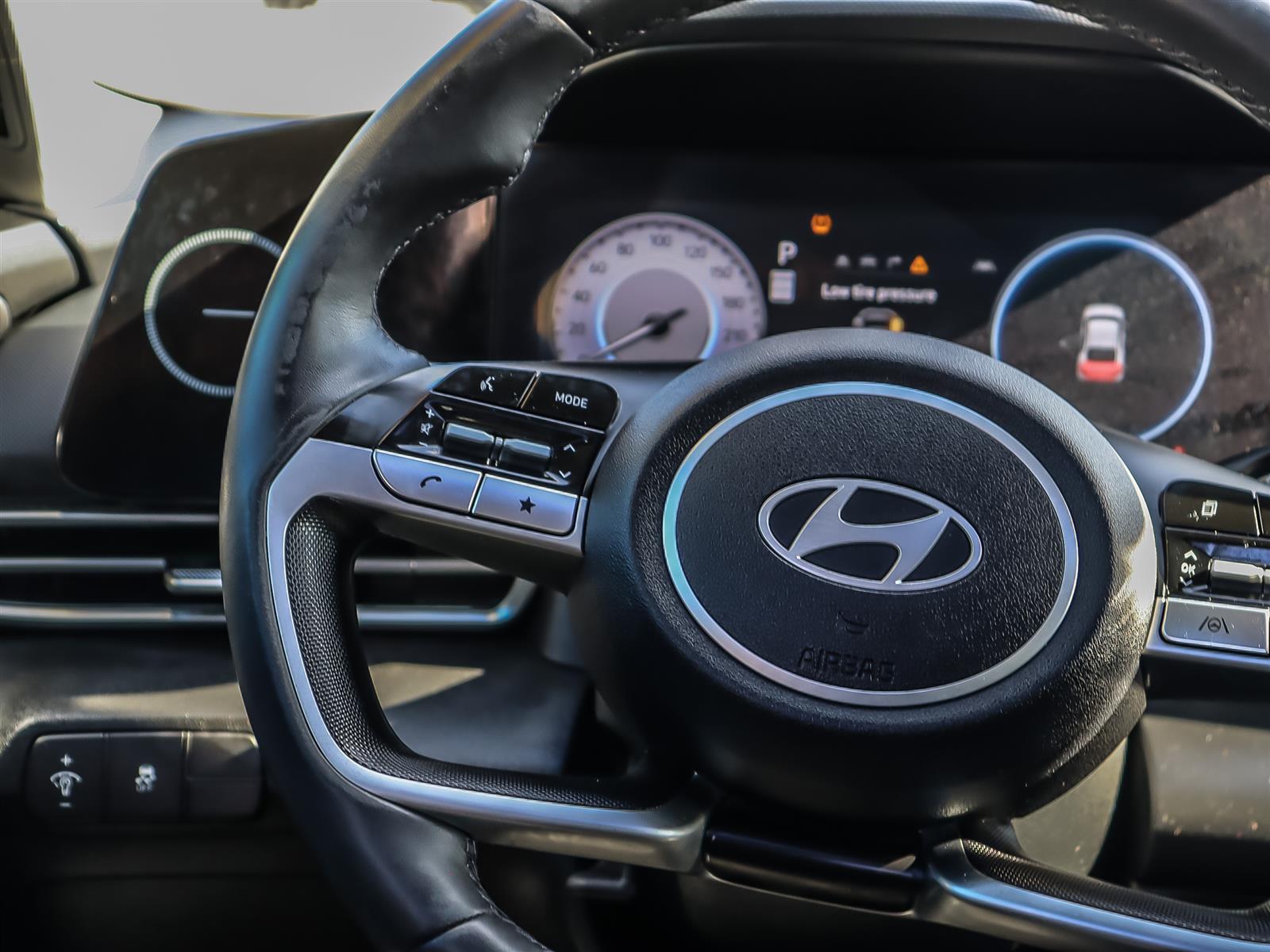used 2025 Hyundai Elantra car