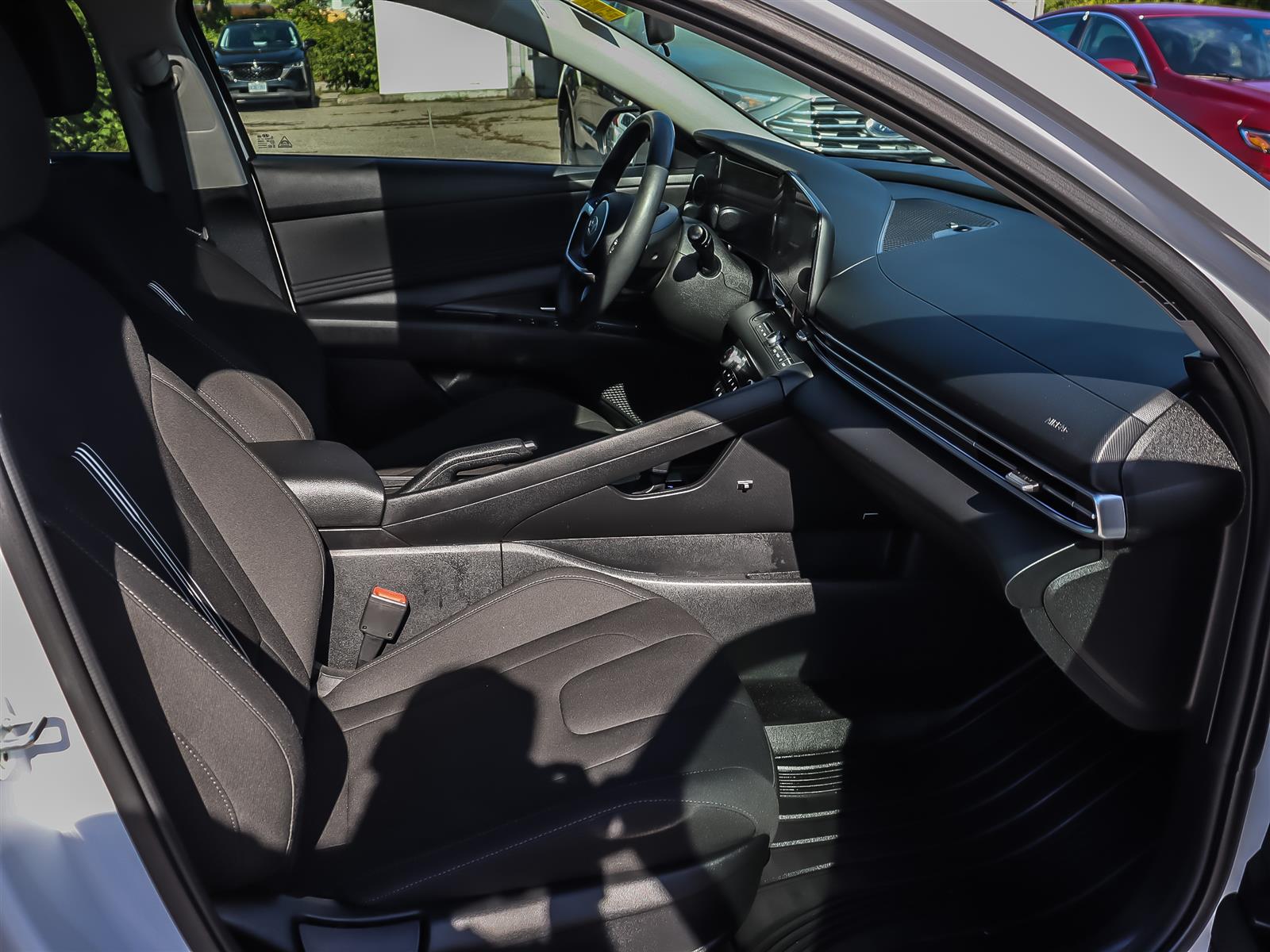 used 2025 Hyundai Elantra car