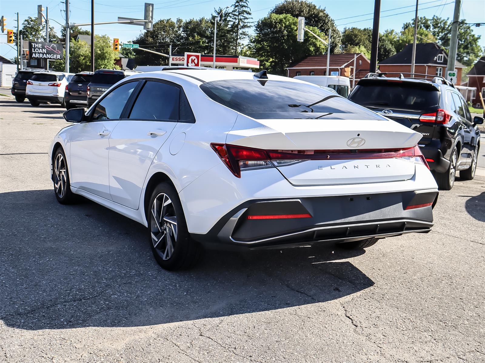 used 2025 Hyundai Elantra car