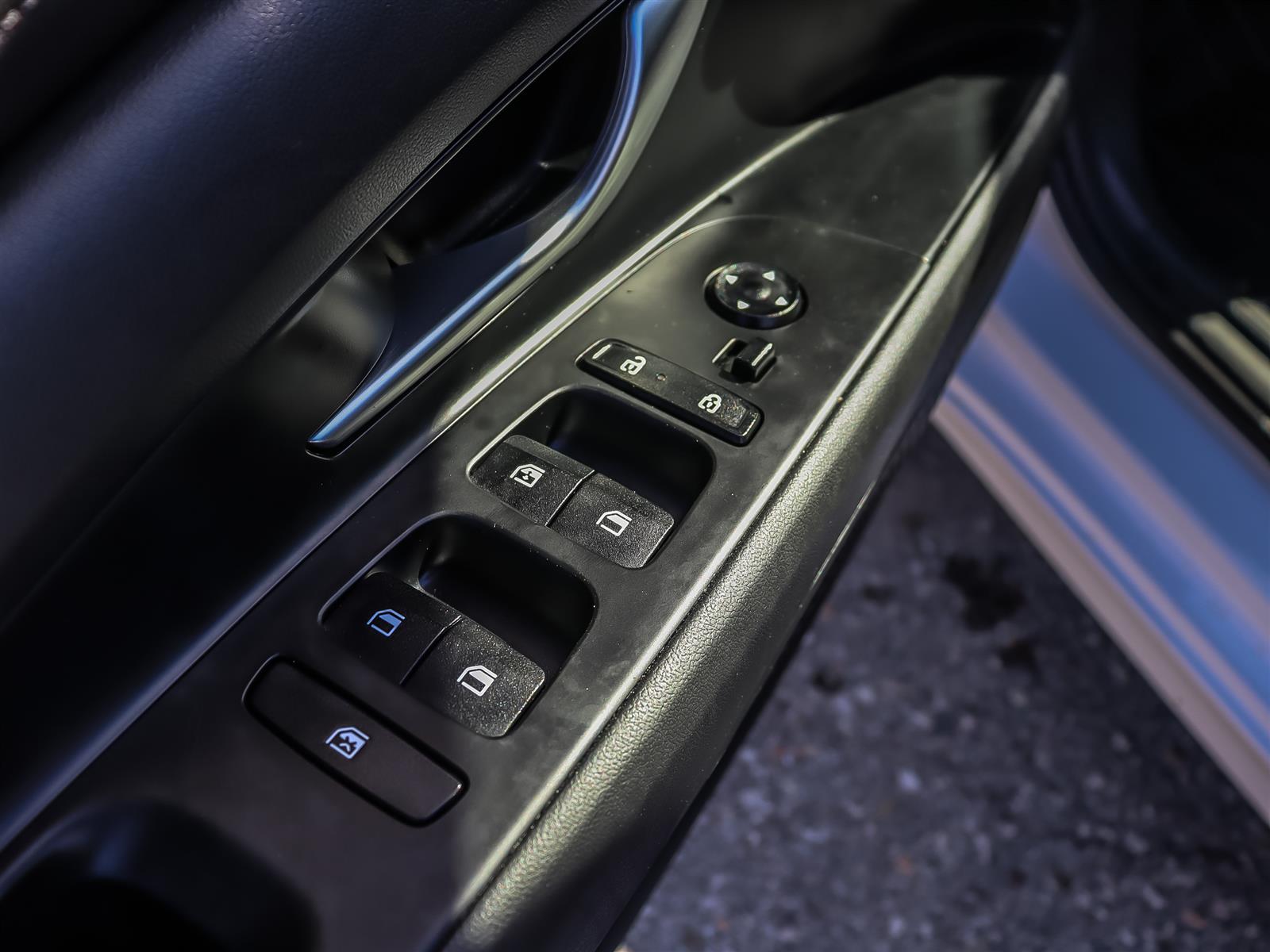 used 2025 Hyundai Elantra car