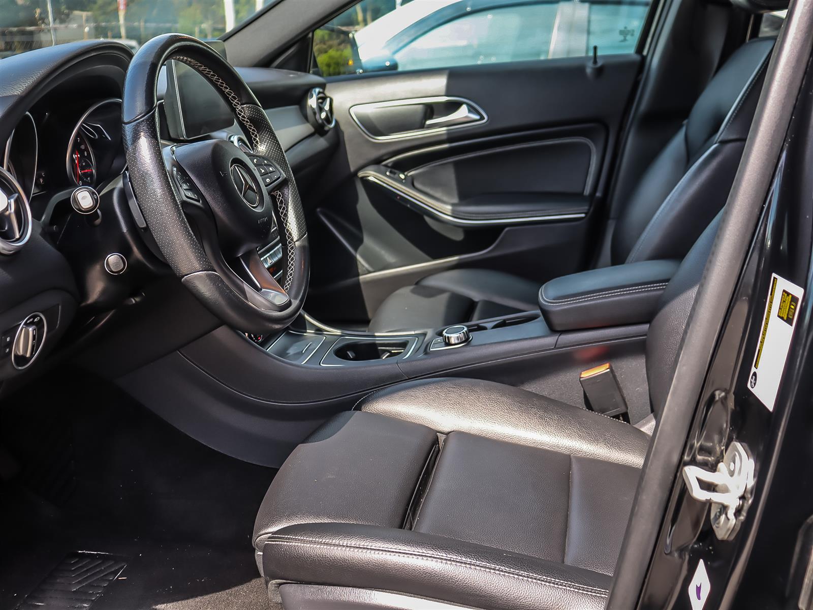 used 2018 Mercedes-Benz GLA 250 car
