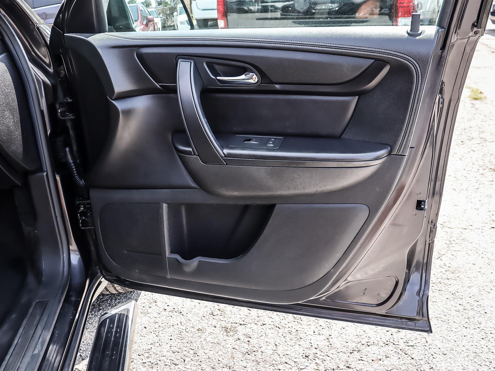 used 2016 GMC Acadia car