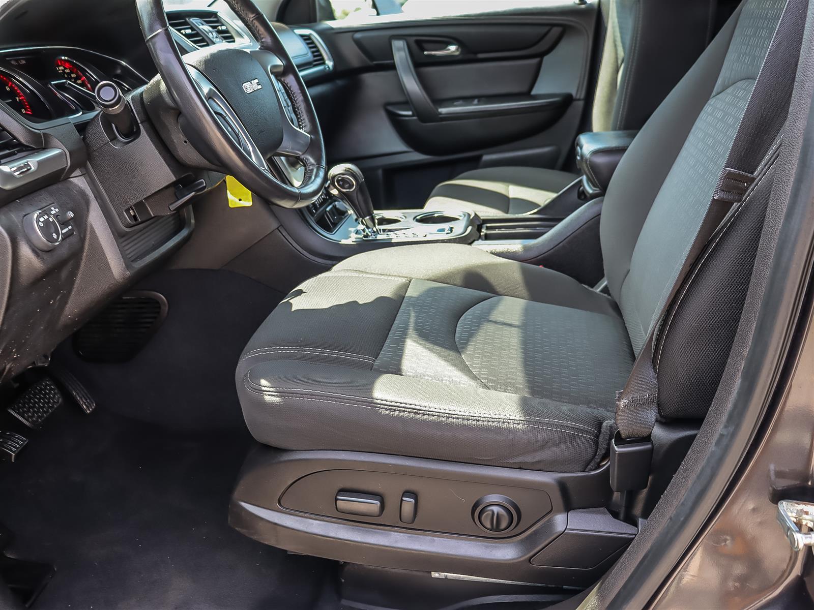 used 2016 GMC Acadia car
