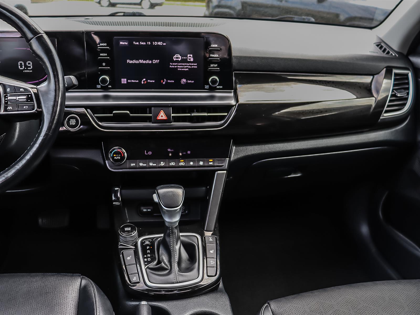 used 2024 Kia Seltos car