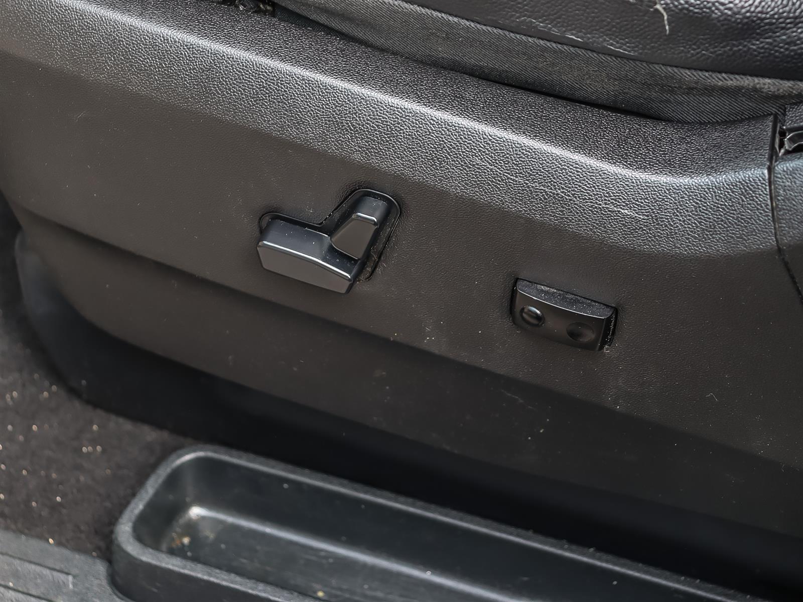 used 2015 Dodge Grand Caravan car