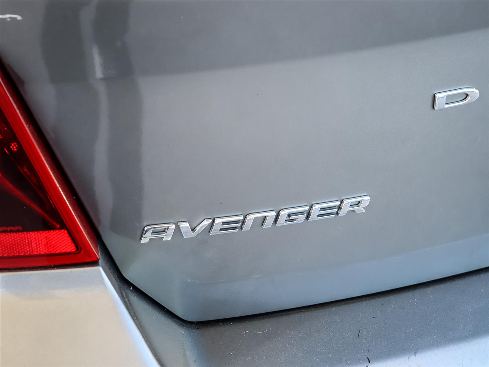 used 2012 Dodge Avenger car
