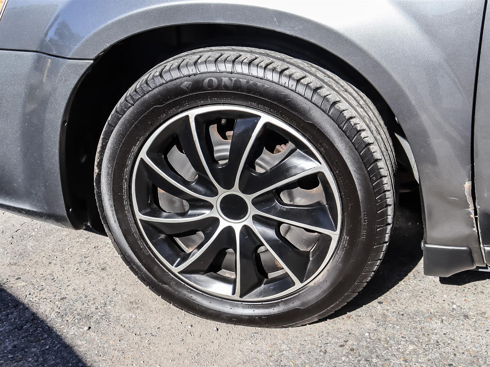 used 2012 Dodge Avenger car