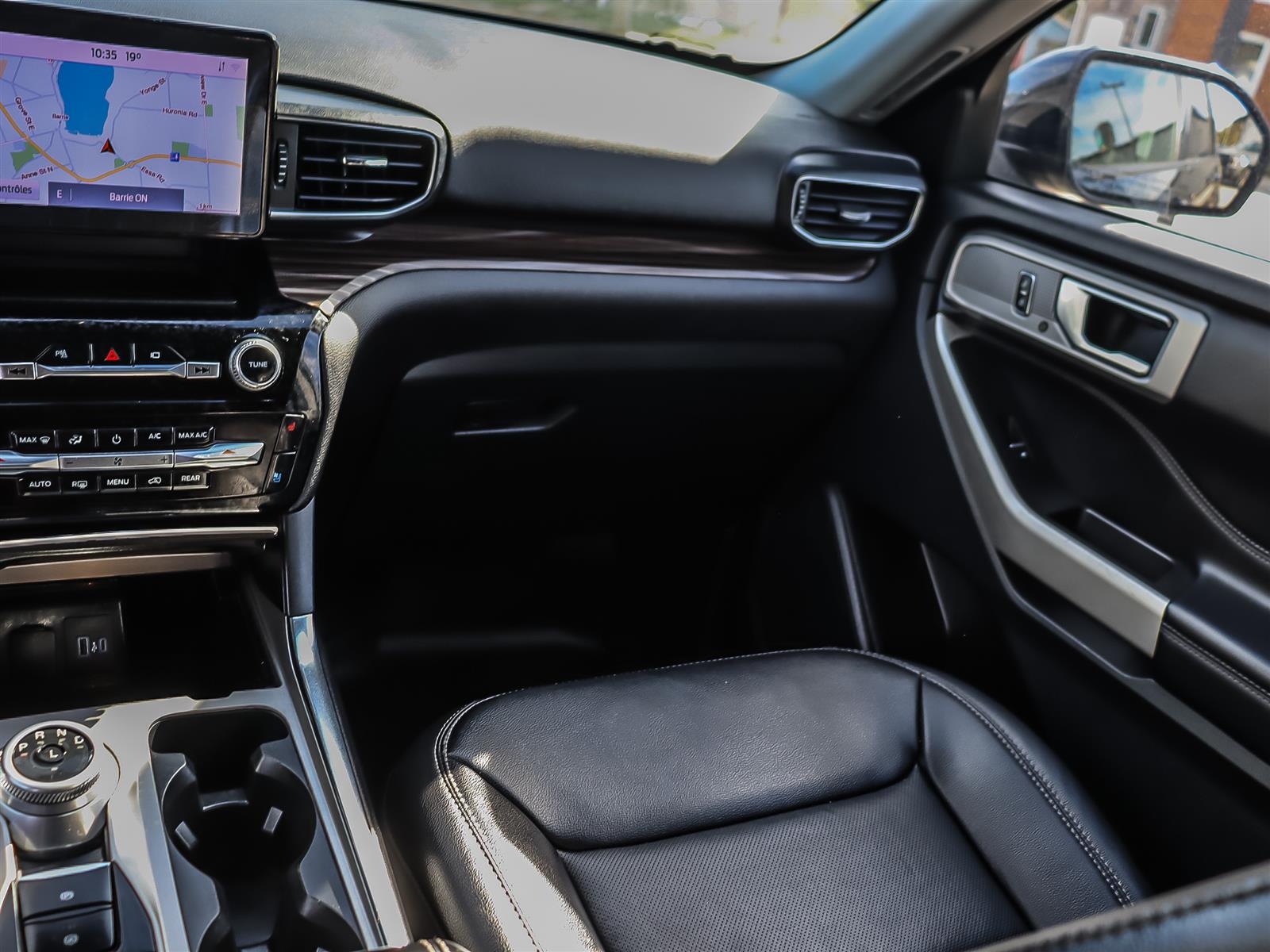 used 2022 Ford Explorer car