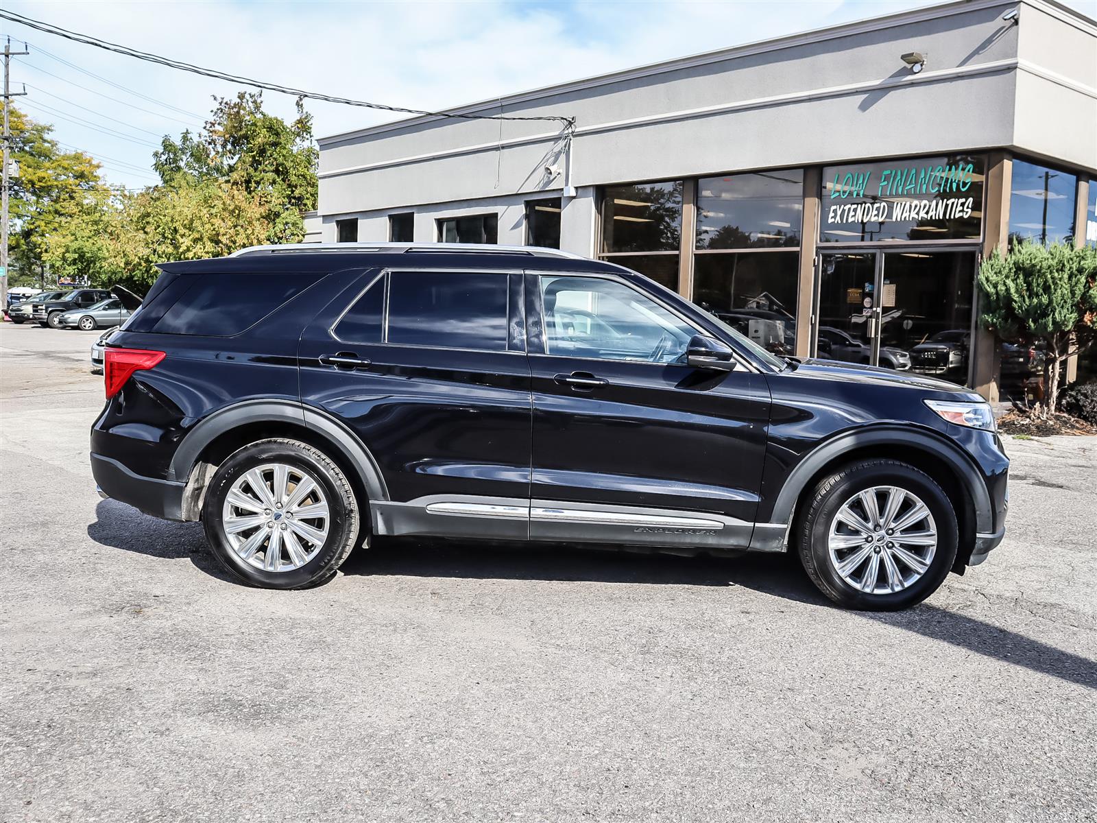 used 2022 Ford Explorer car