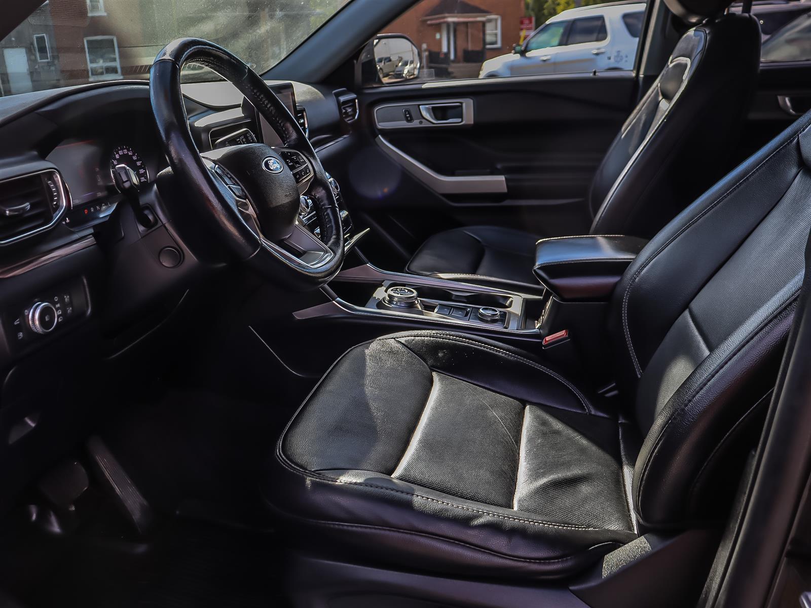 used 2022 Ford Explorer car