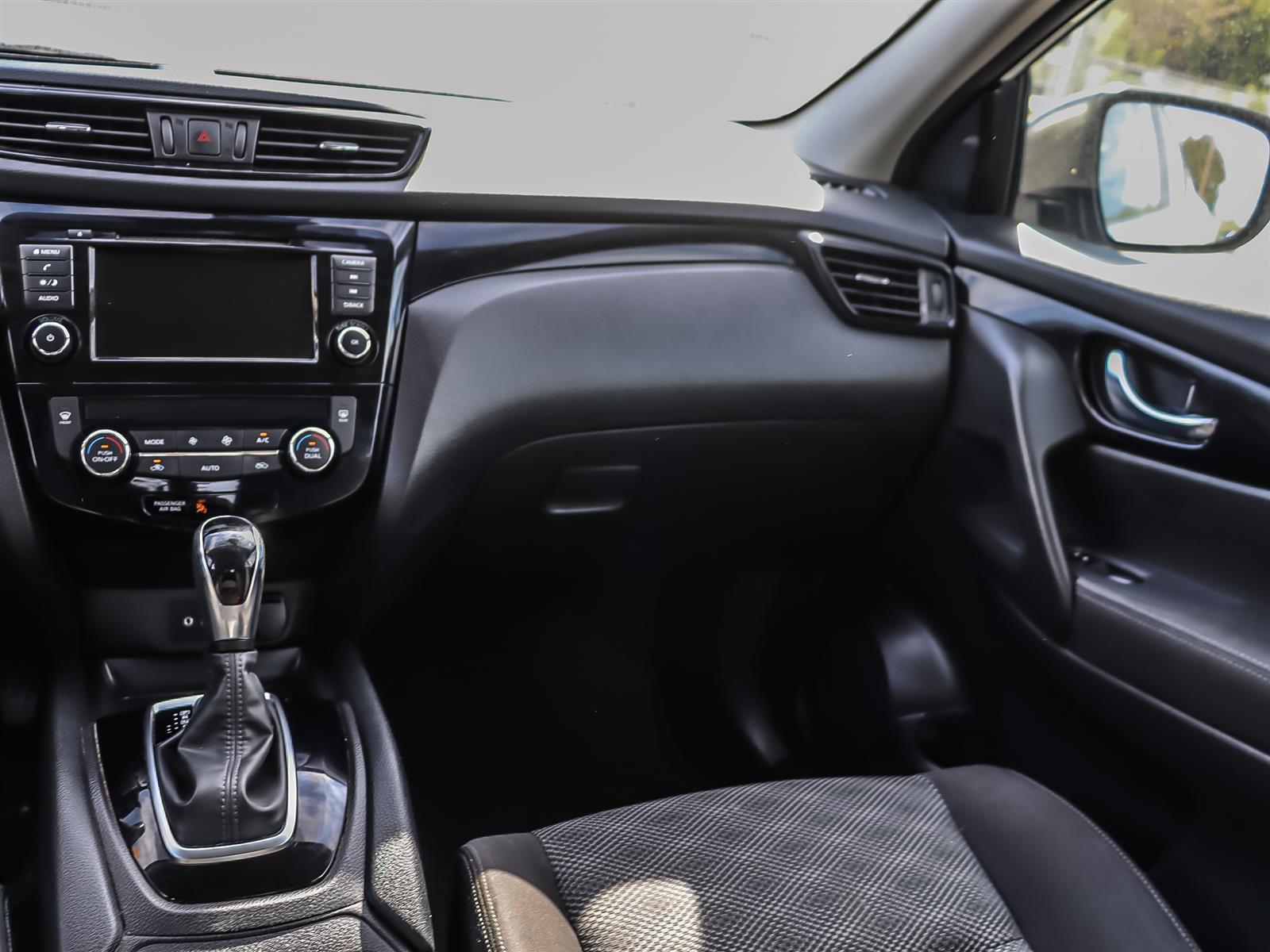 used 2019 Nissan Qashqai car