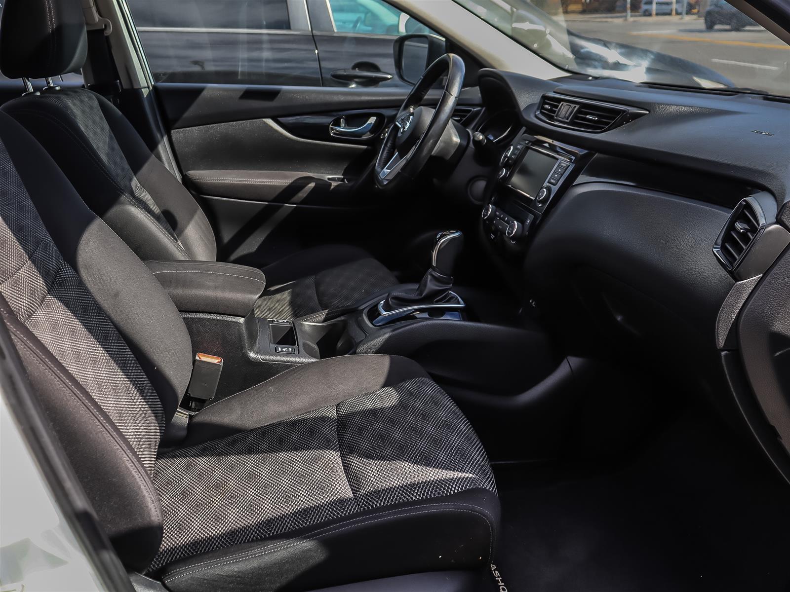 used 2019 Nissan Qashqai car
