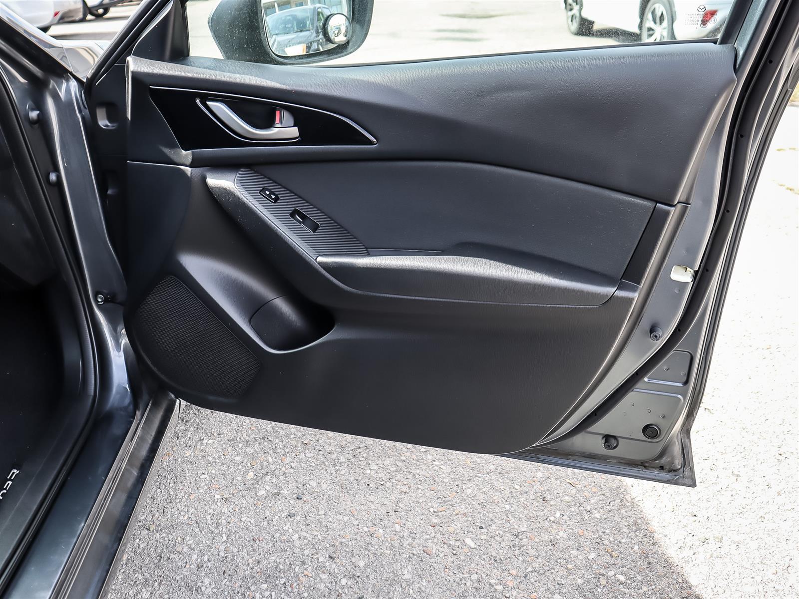 used 2014 Mazda Mazda3 car