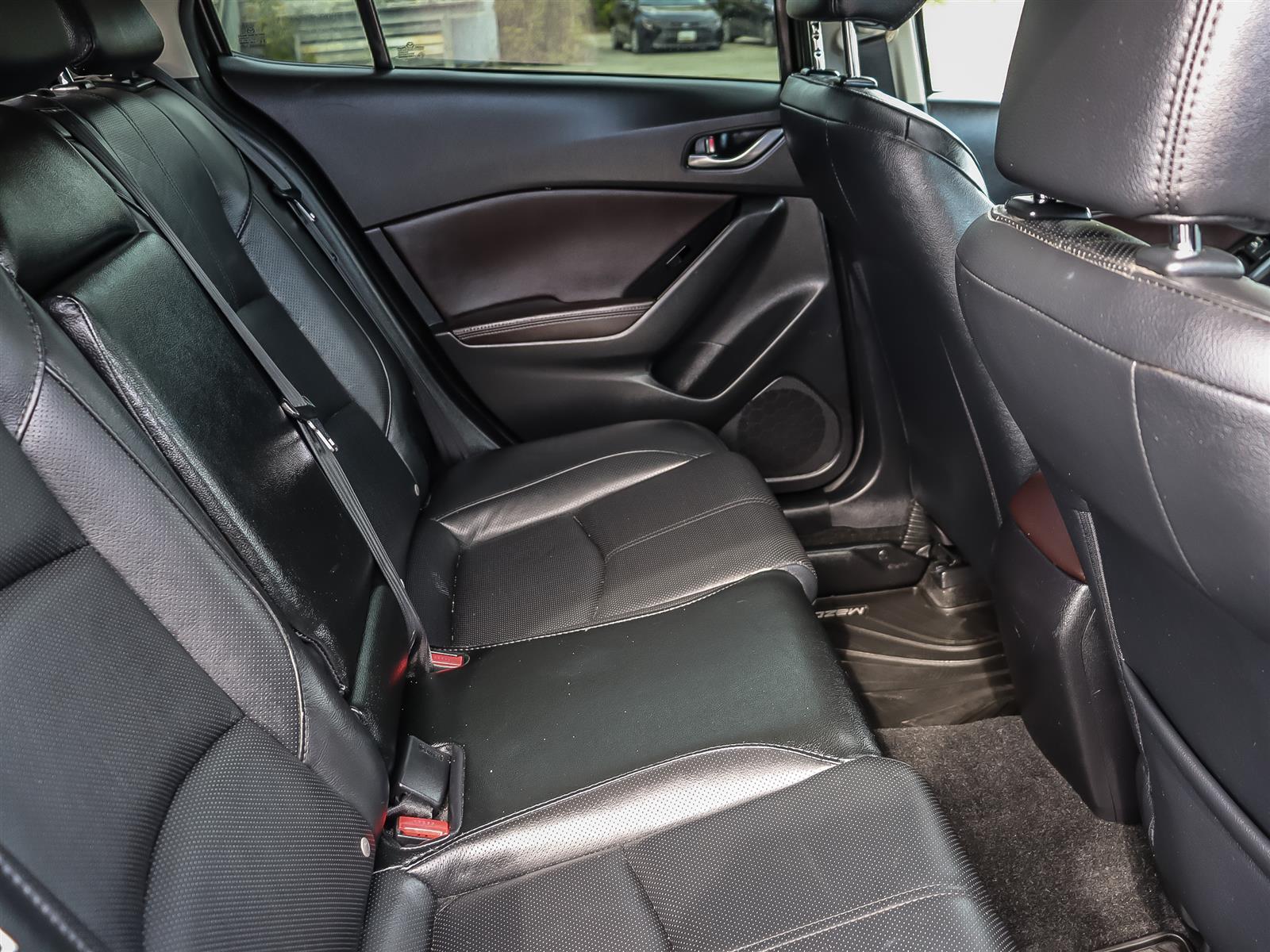 used 2018 Mazda Mazda3 car