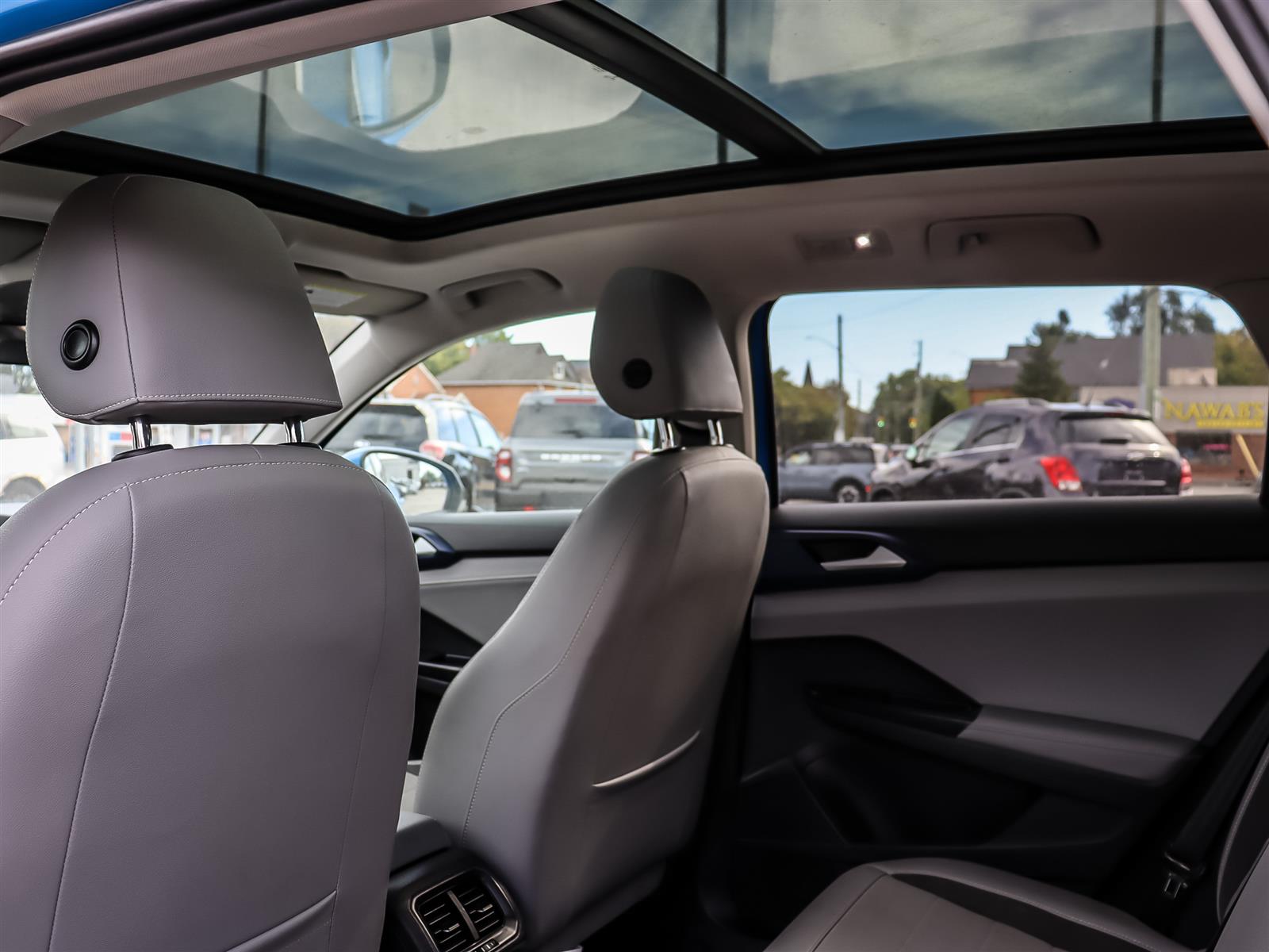 used 2024 Volkswagen Taos car