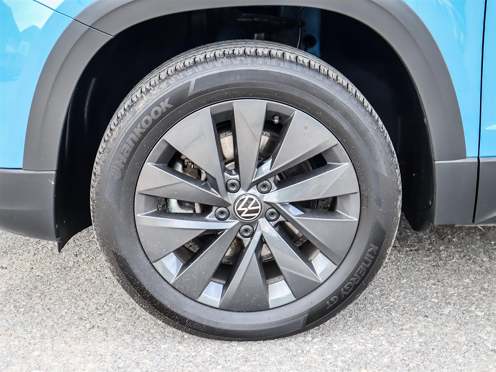 used 2024 Volkswagen Taos car