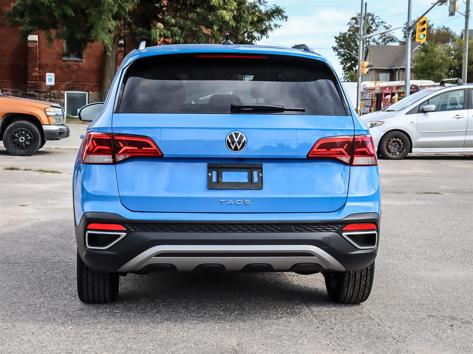 used 2024 Volkswagen Taos car