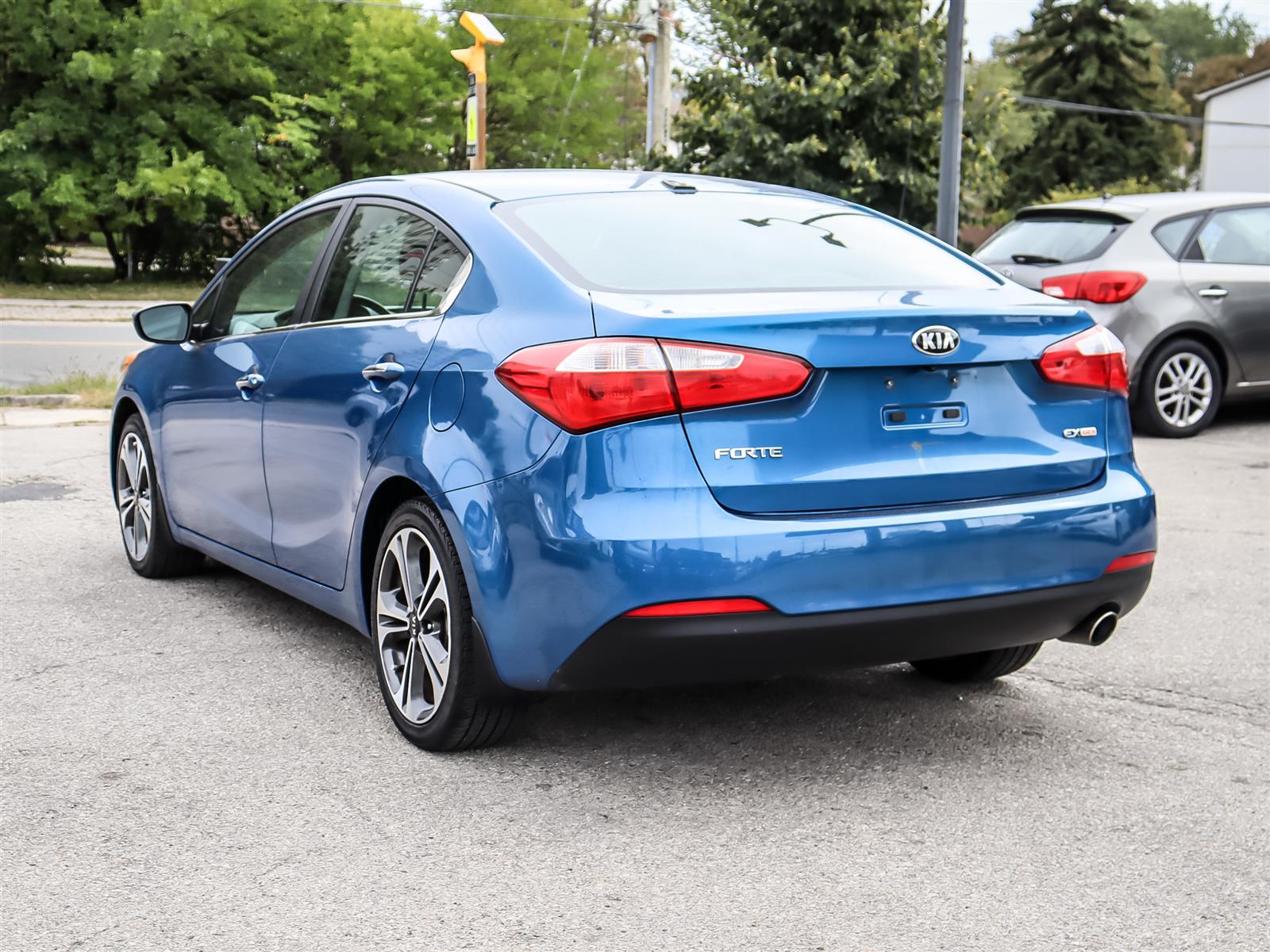 used 2014 Kia Forte car