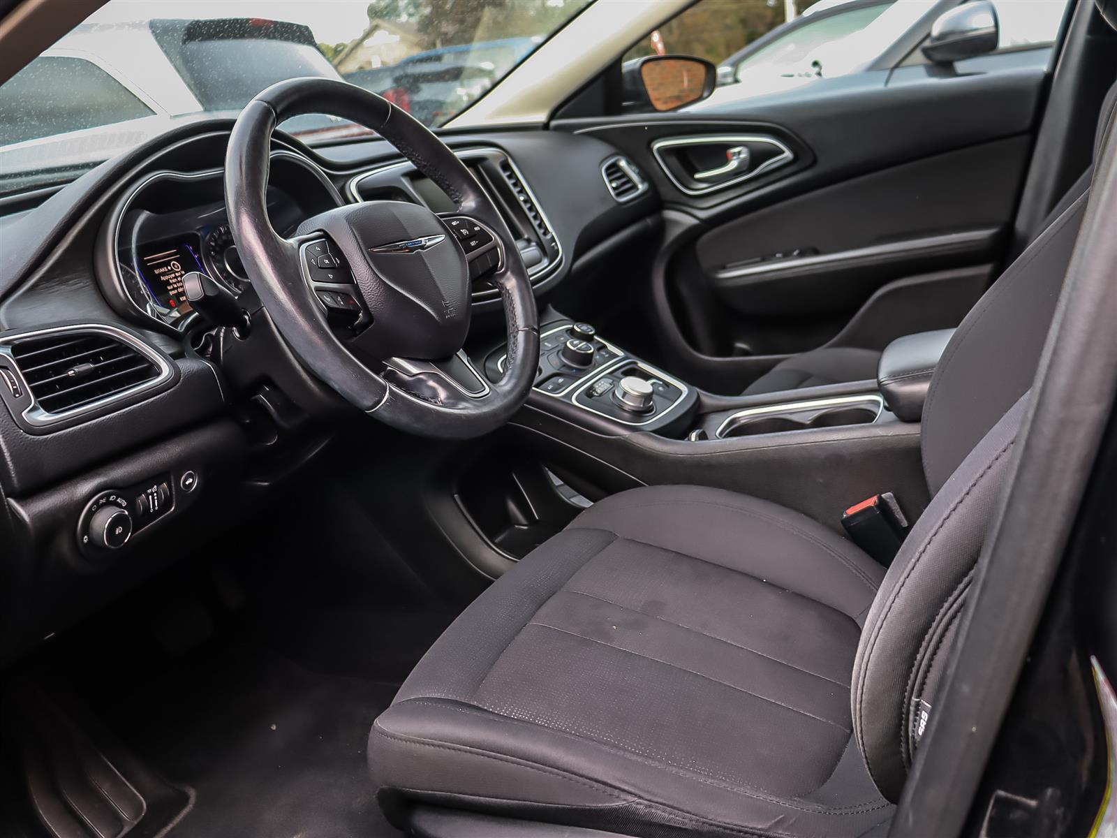 used 2015 Chrysler 200 car