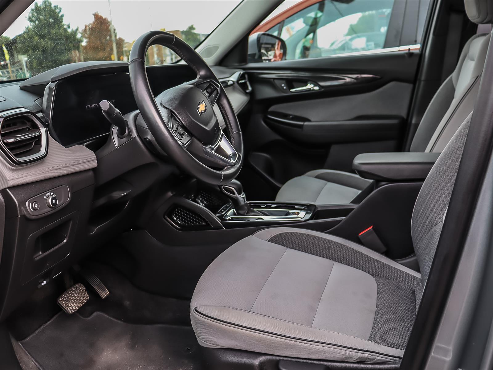 used 2024 Chevrolet TrailBlazer car