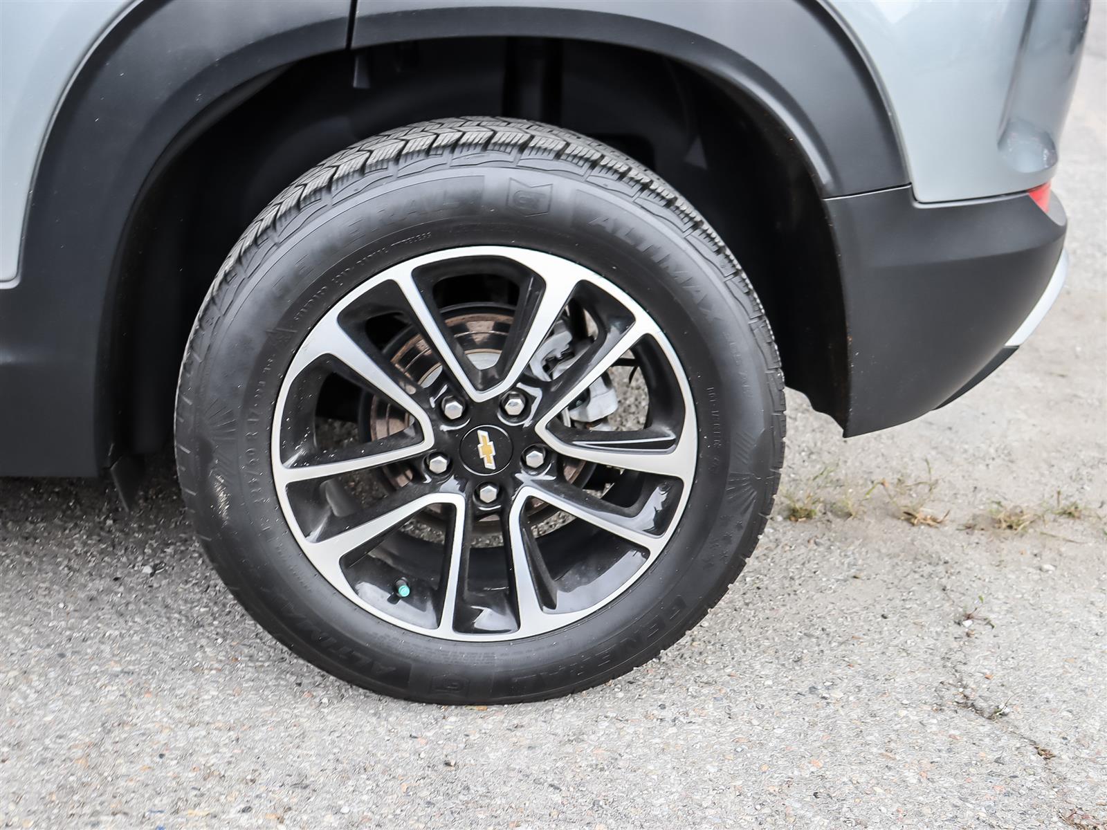 used 2024 Chevrolet TrailBlazer car