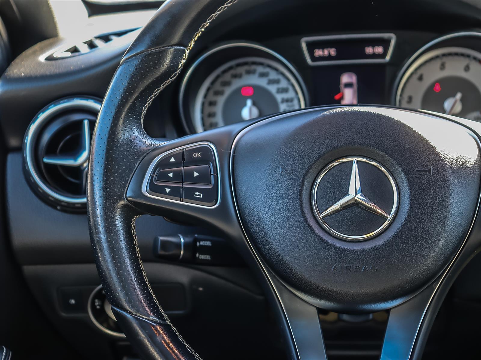used 2017 Mercedes-Benz GLA 250 car