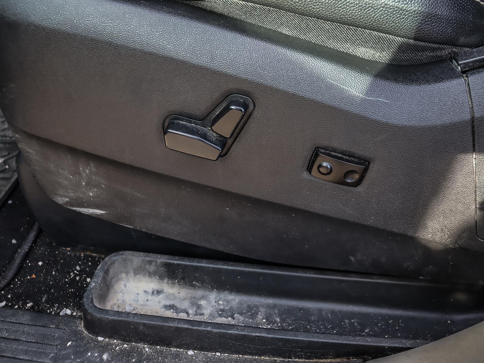 used 2016 Dodge Grand Caravan car