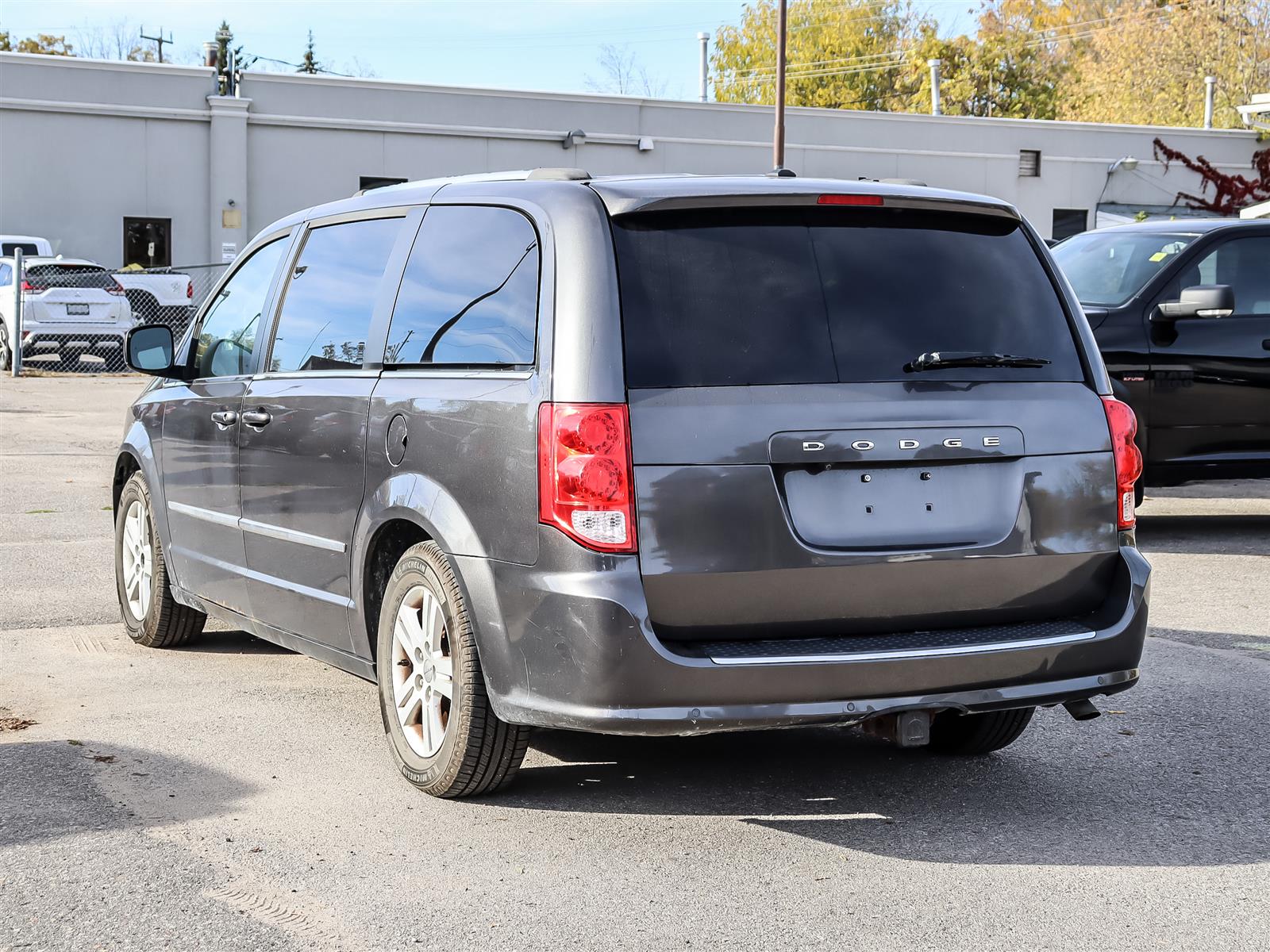 used 2016 Dodge Grand Caravan car