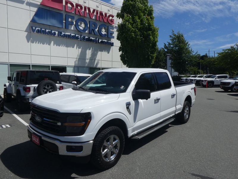 White 2024 Ford F-150 XLT SuperCrew LB 4WD Pickup Truck Four-Wheel Drive Automatic