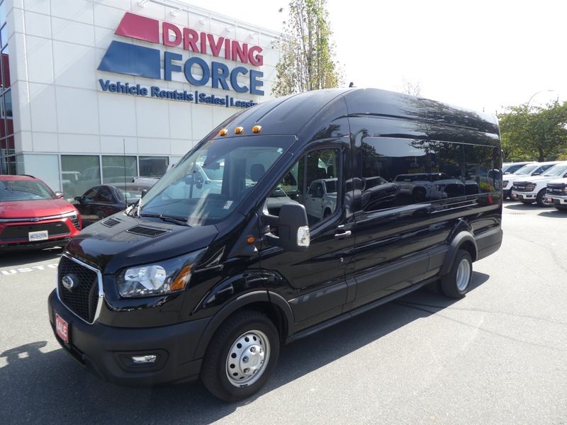 2025 Ford Transit Passenger 350 HD XL High Roof Extended LB DRW RWD
