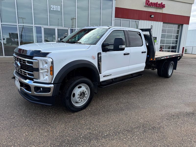 White 2024 Ford F-550 Super Duty Chassis Pickup Truck Automatic